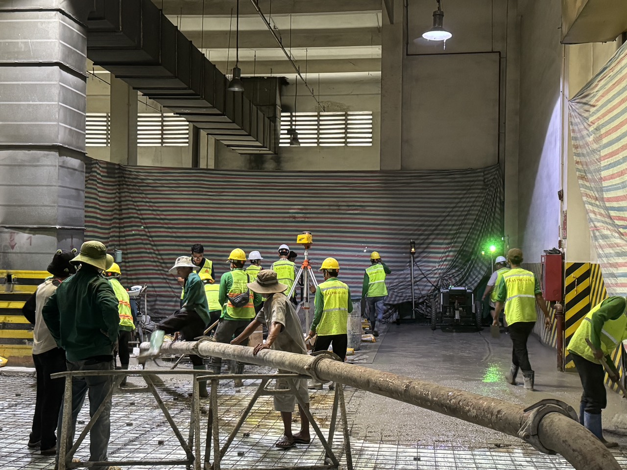 Sàn siêu phẳng tại dự án Sailun